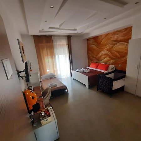 Bed and Breakfast Wisarelax à Brusciano Extérieur photo