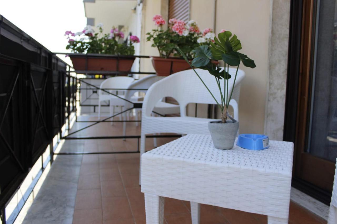 Bed and Breakfast Wisarelax à Brusciano Extérieur photo
